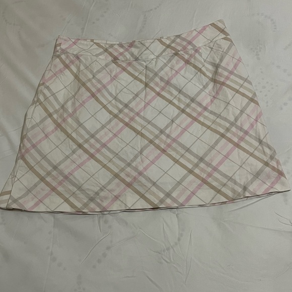 Burberry Golf Pink and Tan Plaid Mini Skirt Women’s Size 12